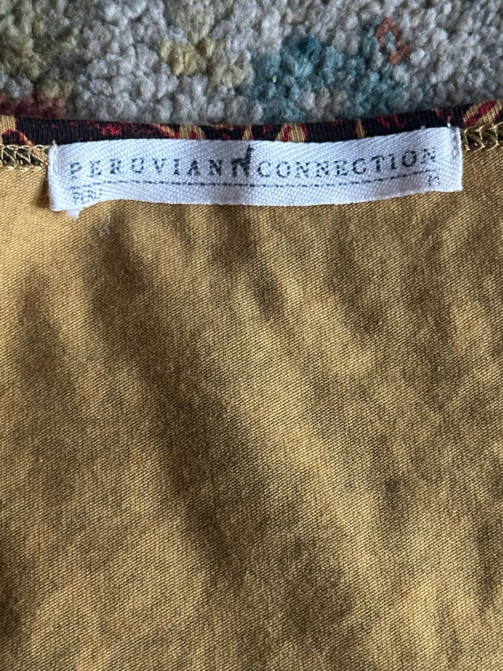 Peruvian Connection Fitted Floral Long-Sleeve Scoop Top in Rusty Colors - Picture 4 of 8
